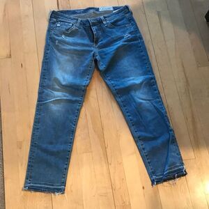 AG Stilt Crop- Cigarette Crop - Size 28